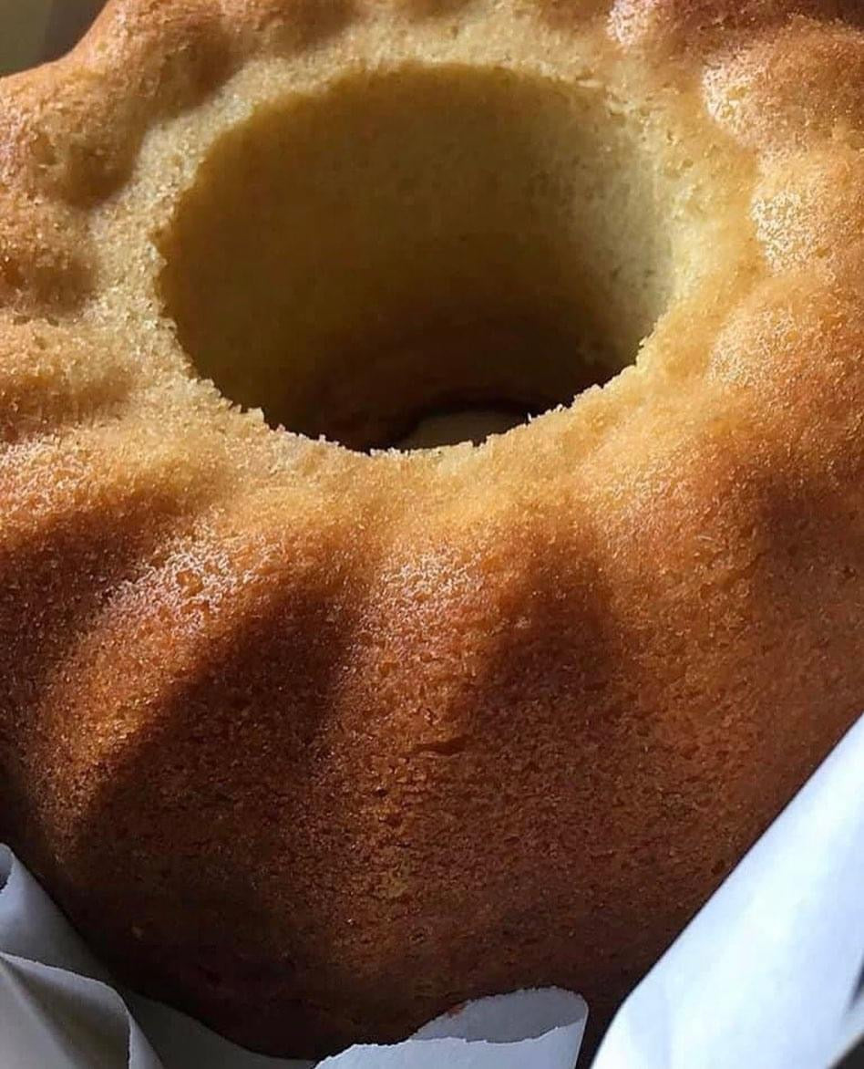 Gourmet “Main Squeeze” Bundt Cakes - 9 inch